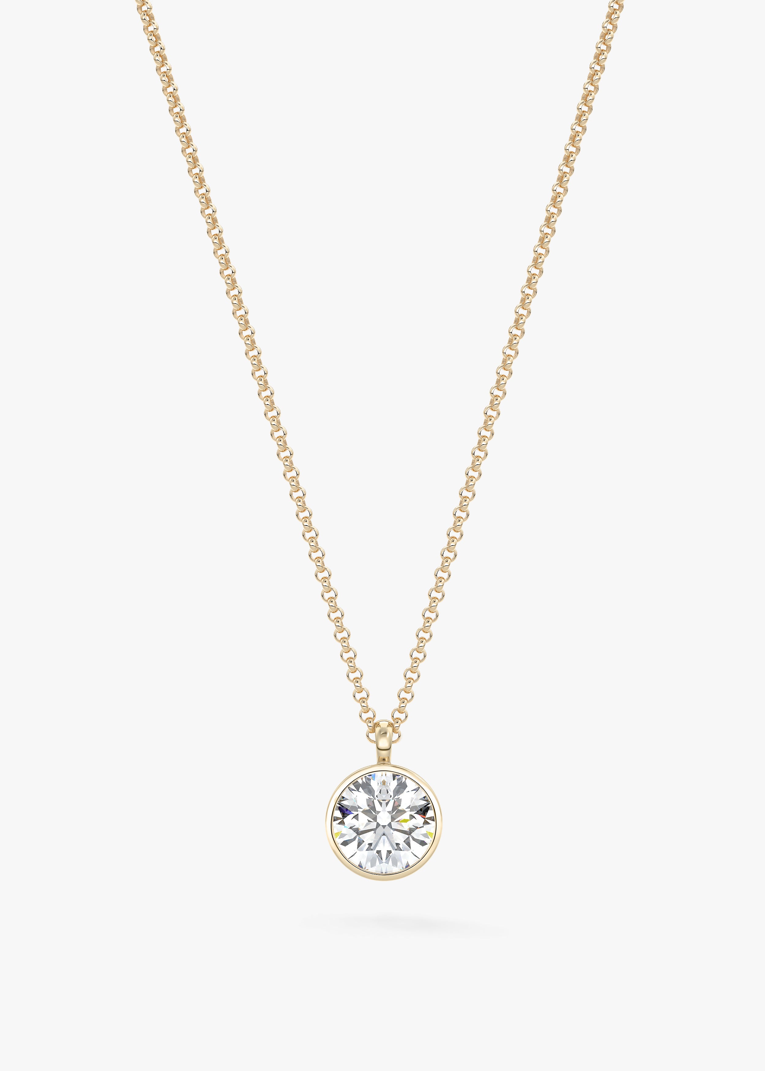 The Lowrider  necklace in YG metal featuring Round cut with Bezel,Round,Solitaire setting