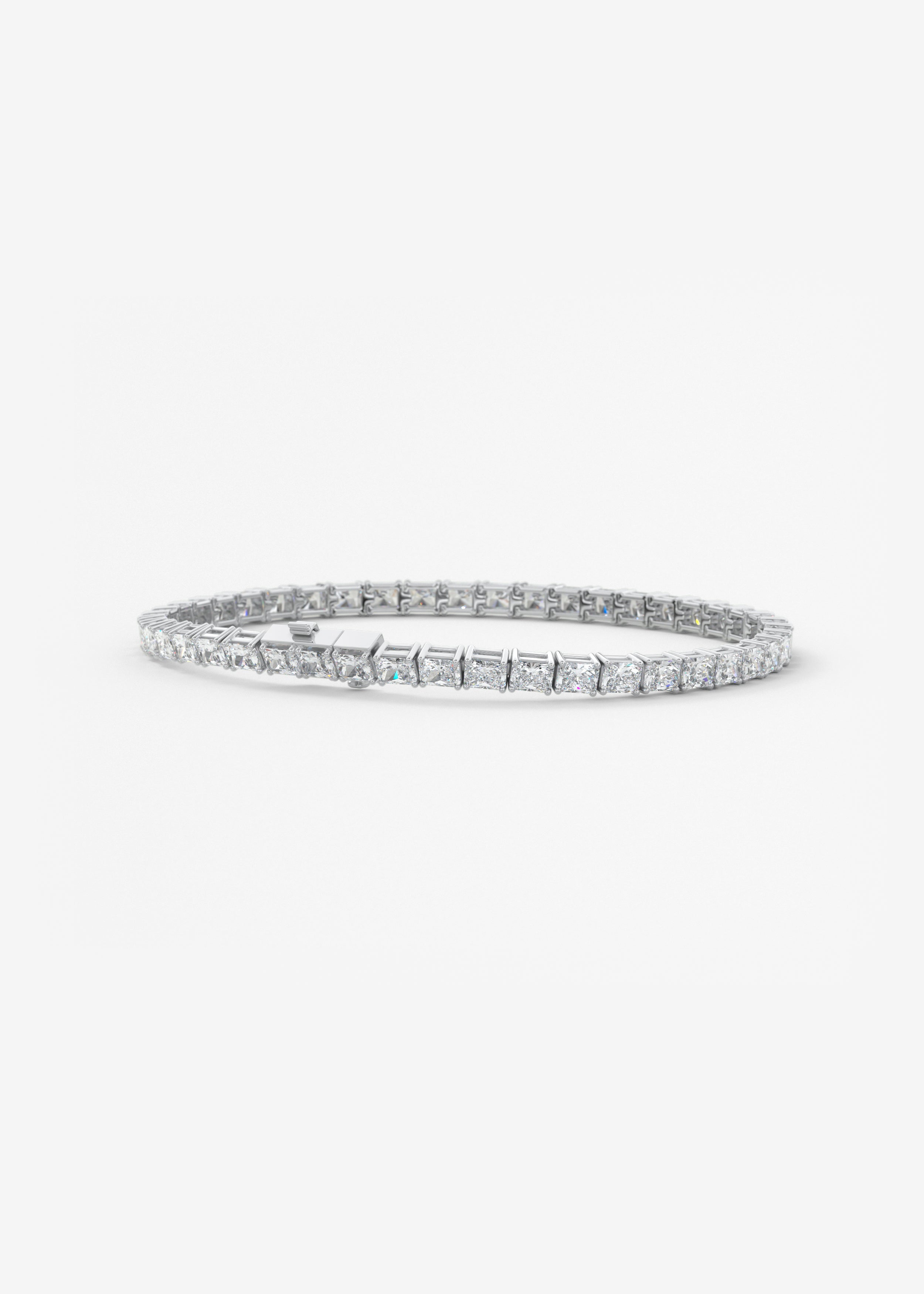 The Radiant OG 7 Carats bracelet hover view