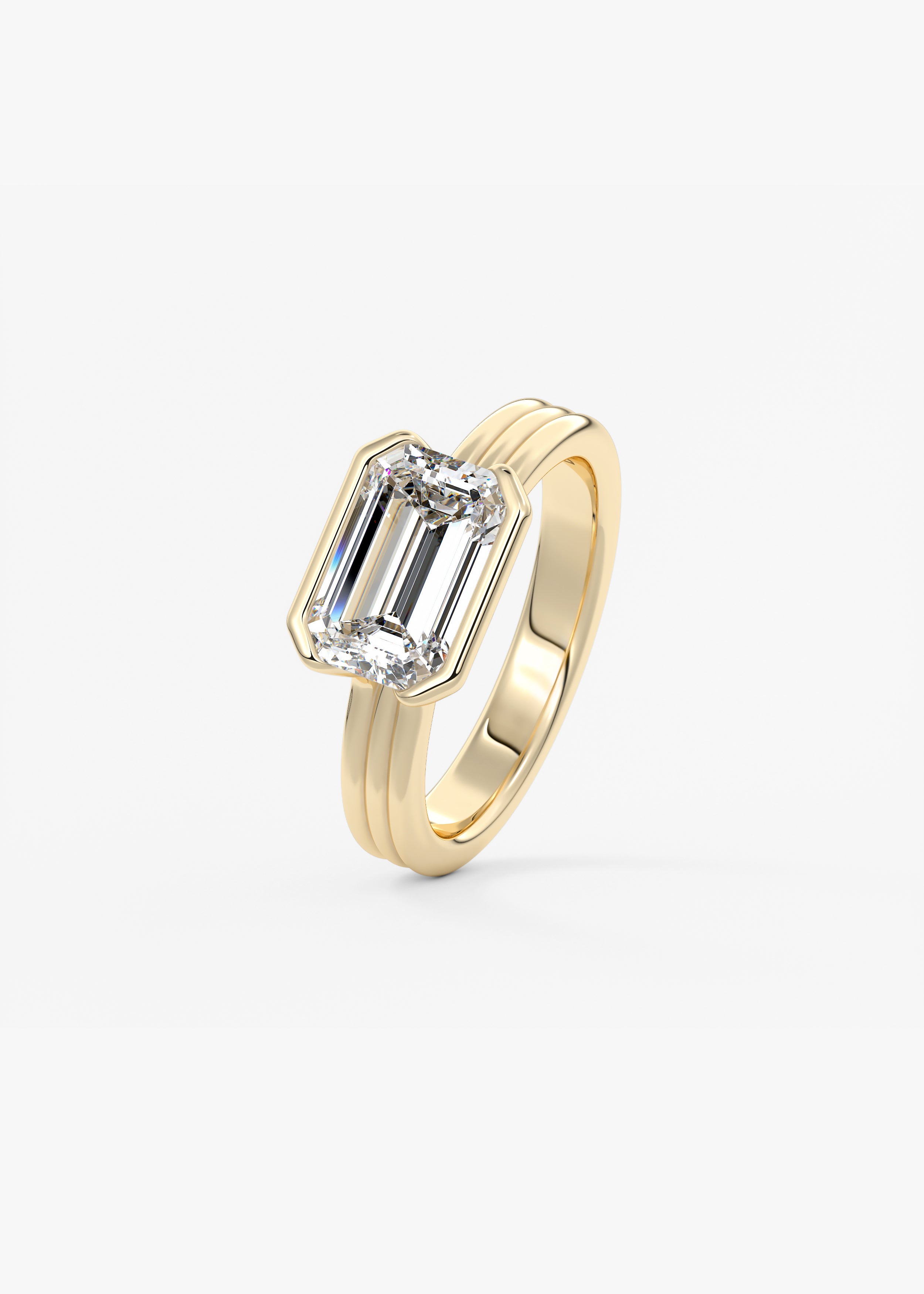 The Echo Half Bezel  engagement hover view