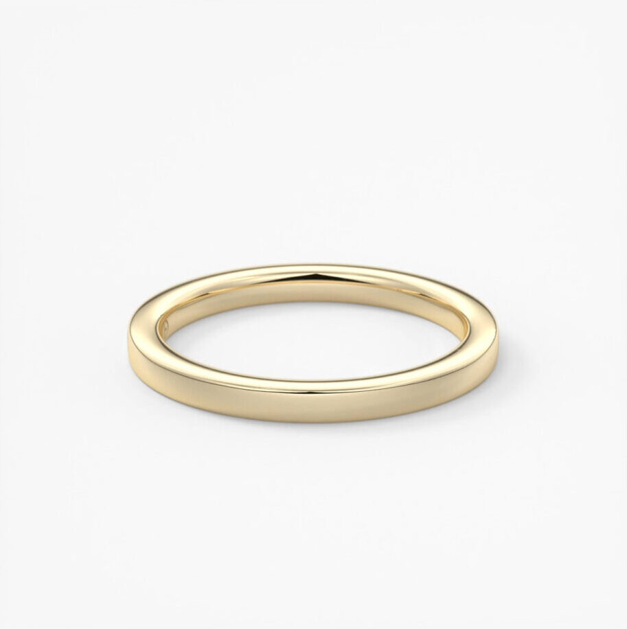 thin square band in yellow gold 